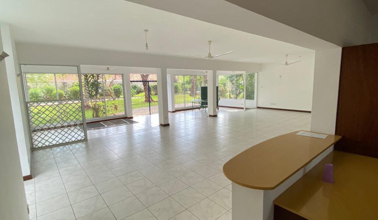 WhatsApp Image 2025-05-23 at 21.22.51 (1)