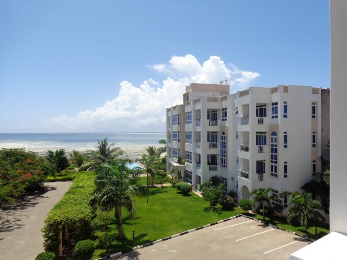 3br furnished Beach Apartment For Rent in Nyali City Mall Area