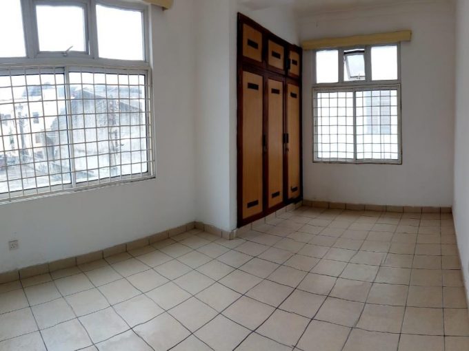 3br refurbished apartment for rent in Kizingo-Mombasa (Fort Mansion)