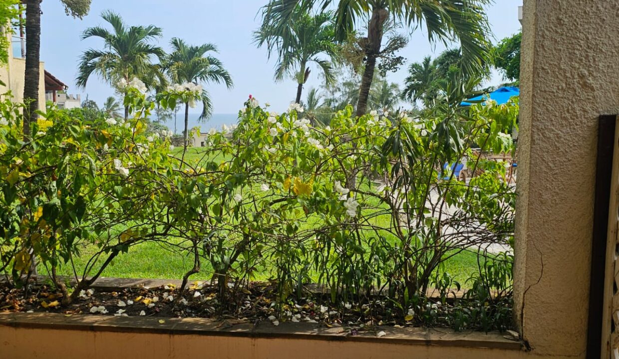 WhatsApp Image 2025-12-02 at 10.32.24 (2)