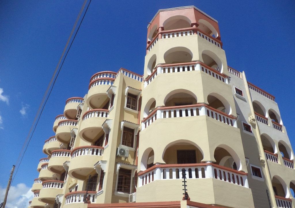 3br Riyahd apartment for sale in Nyali-