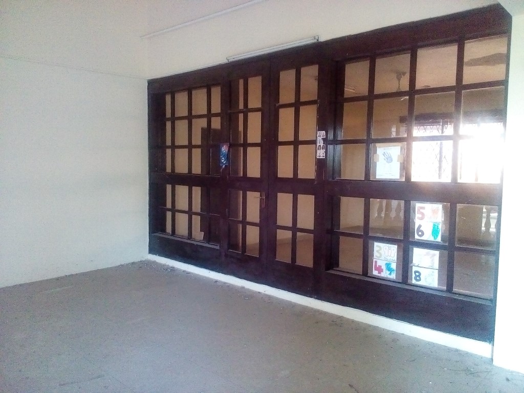 3 br refurbished apartment for rent in Nyali
