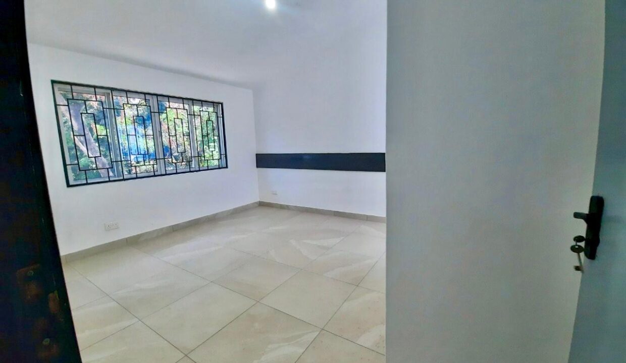 WhatsApp Image 2025-07-09 at 11.19.21 (3)