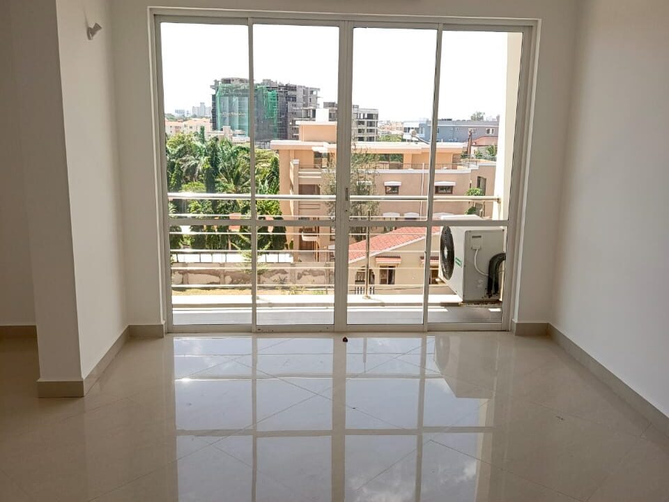 WhatsApp Image 2025-10-13 at 13.22.52 (1)