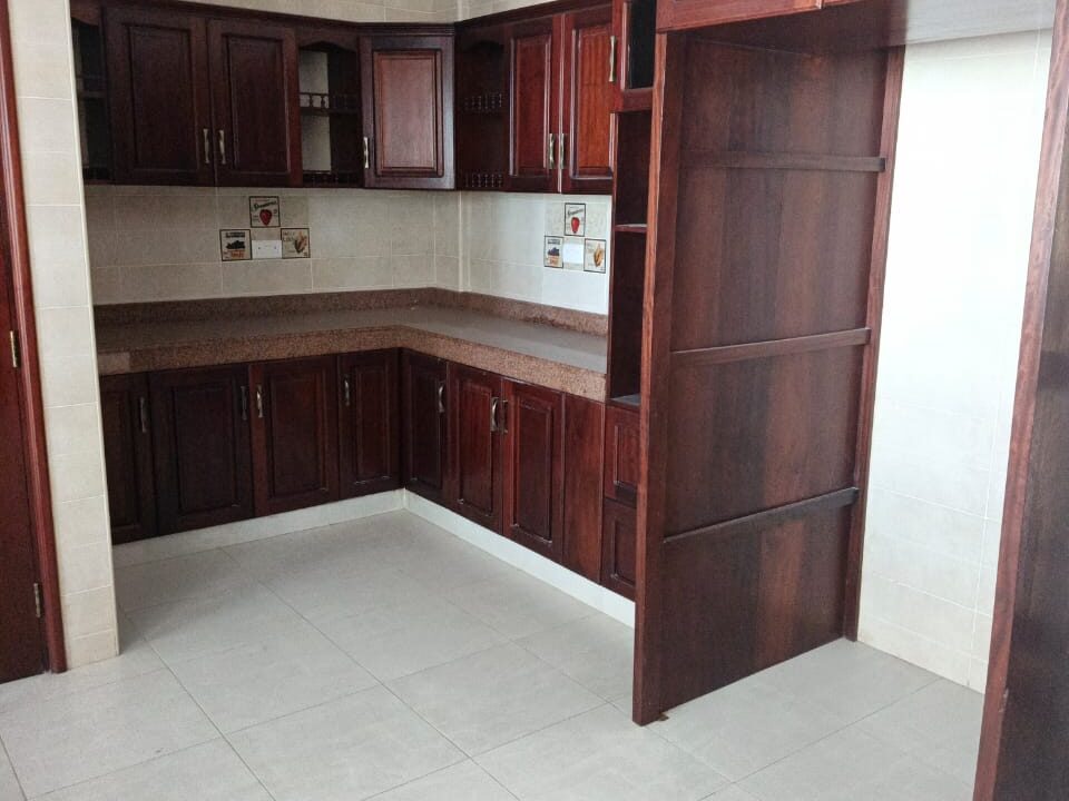 WhatsApp Image 2025-10-13 at 13.22.54 (2)