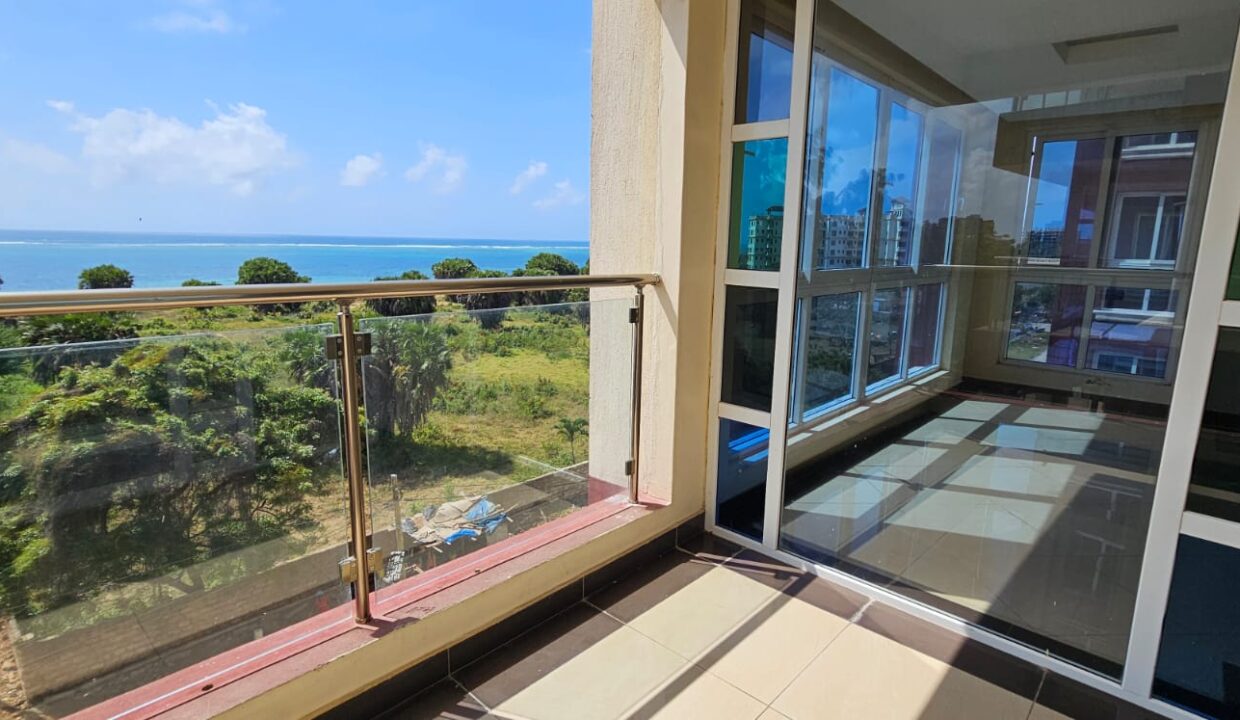 WhatsApp Image 2025-10-21 at 12.56.15