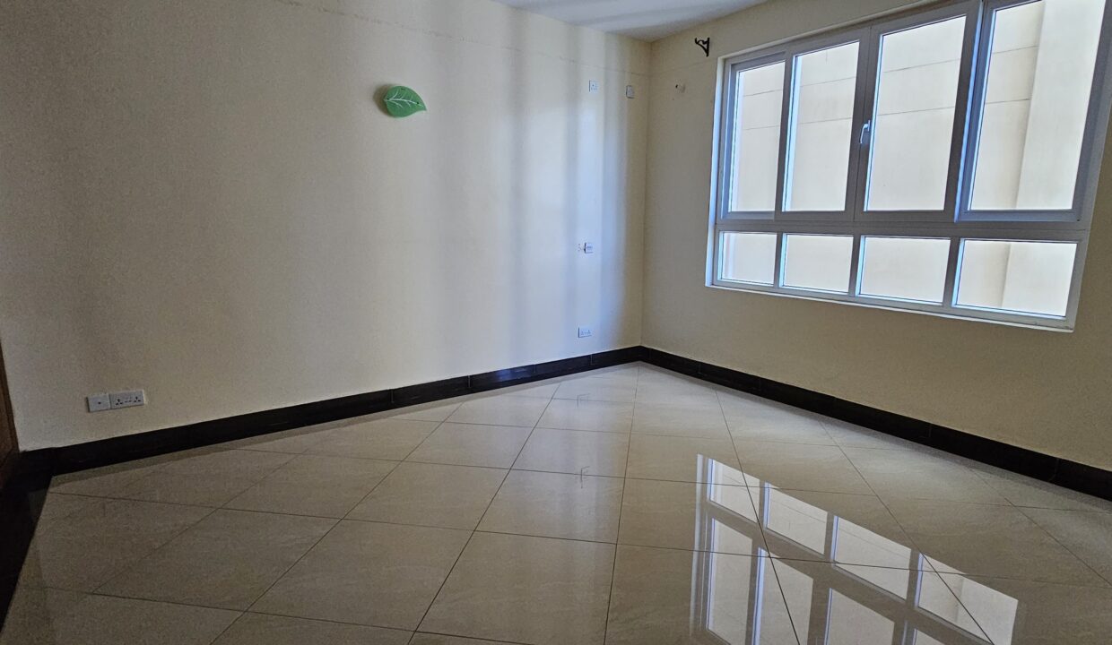 WhatsApp Image 2025-10-21 at 12.56.18