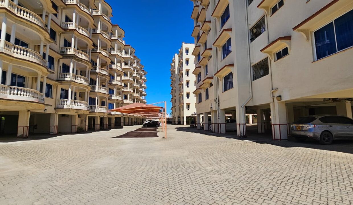 WhatsApp Image 2026-03-26 at 21.34.44