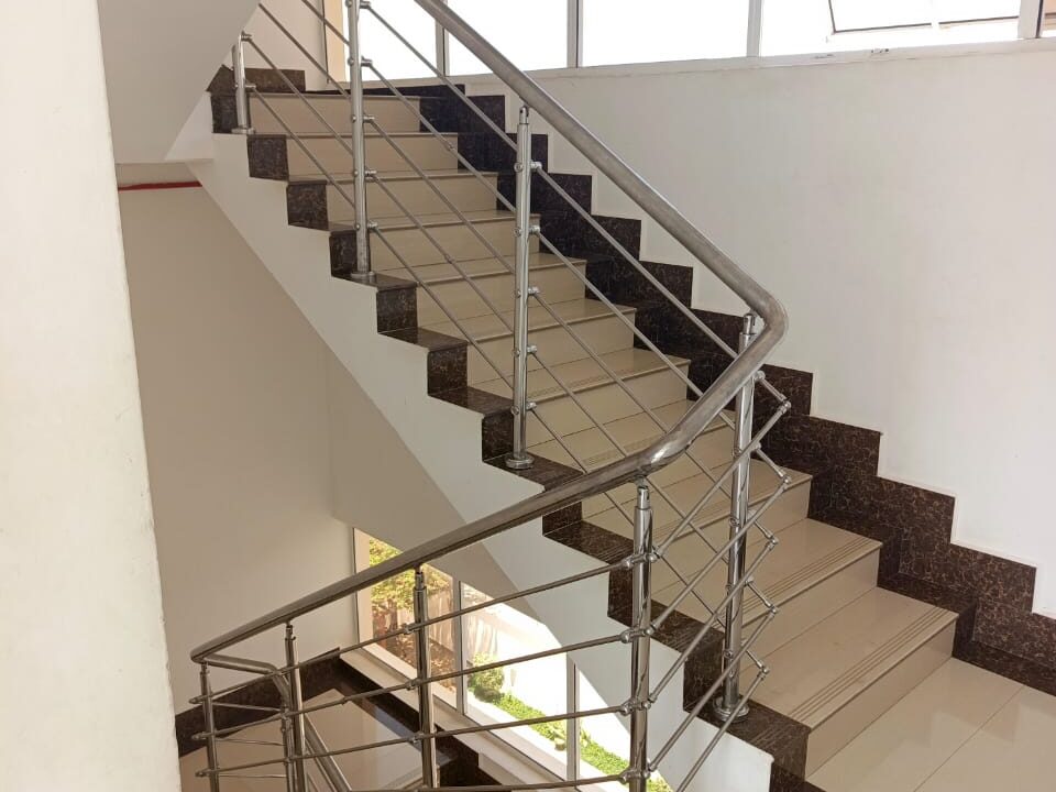 WhatsApp Image 2025-06-30 at 00.49.37 (1)