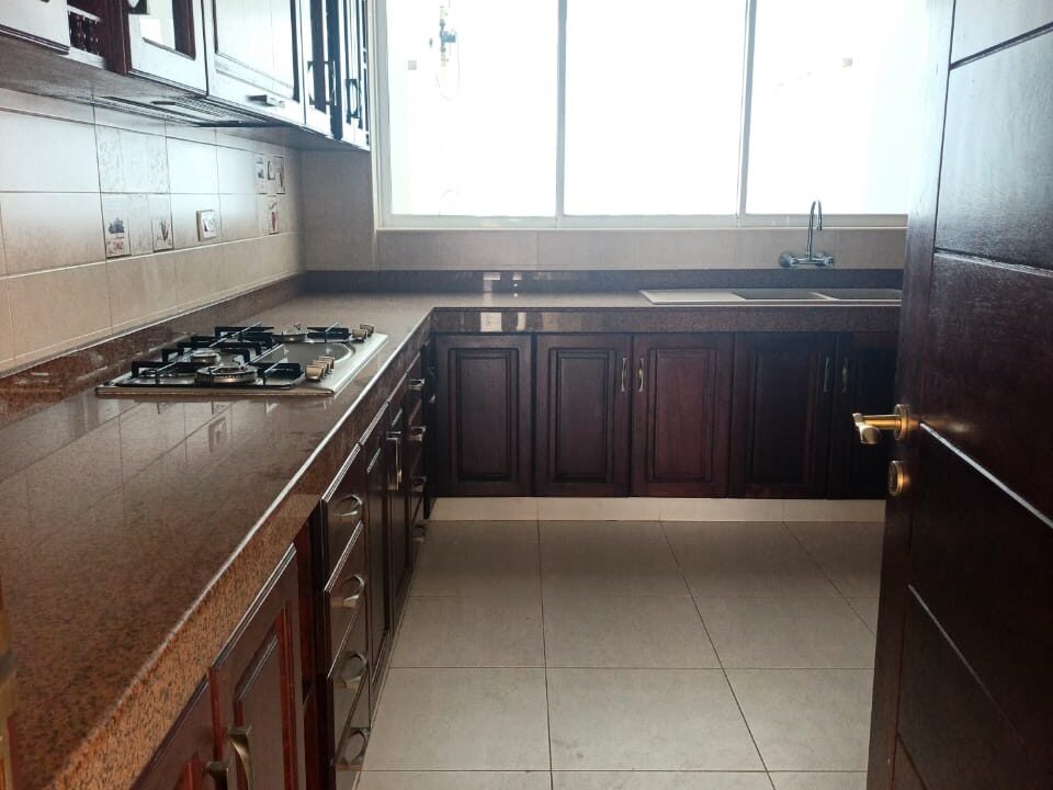 WhatsApp Image 2025-06-30 at 00.49.39 (1)