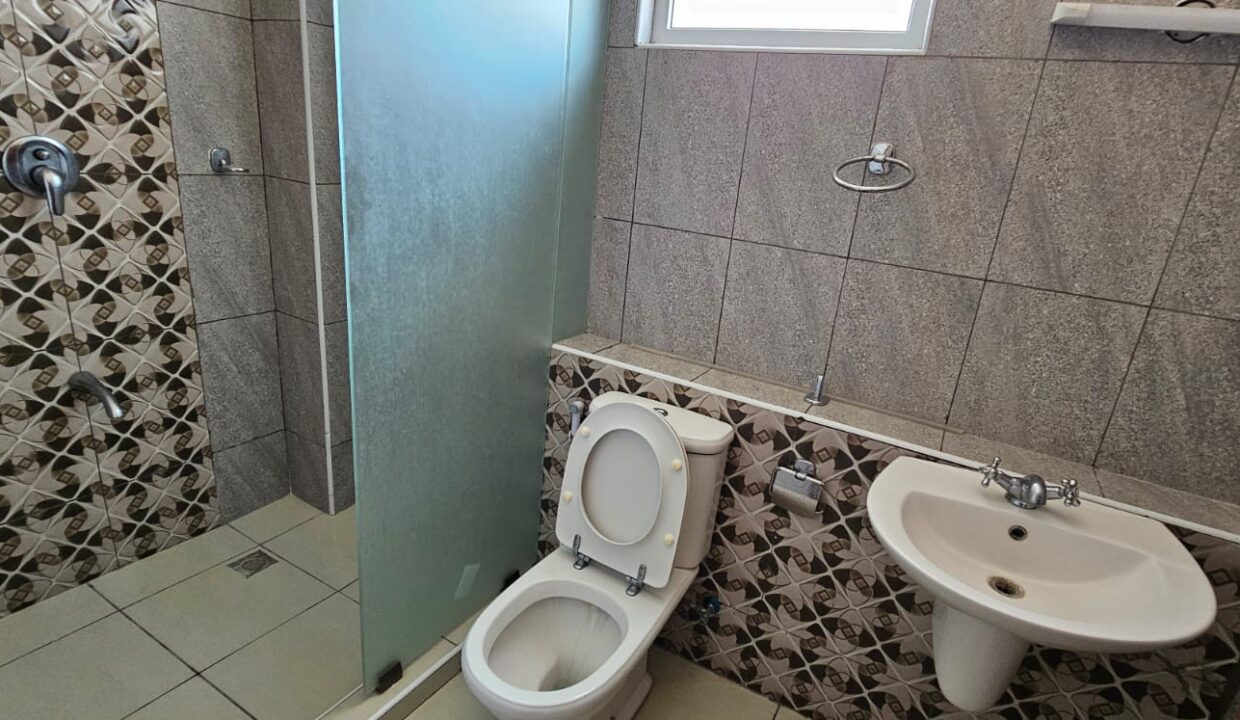 WhatsApp Image 2025-10-15 at 11.33.40 (1)