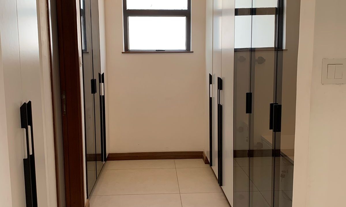 WhatsApp Image 2025-05-02 at 23.17.55 (1)