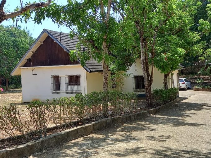 Own compound House for Rent In Nyali