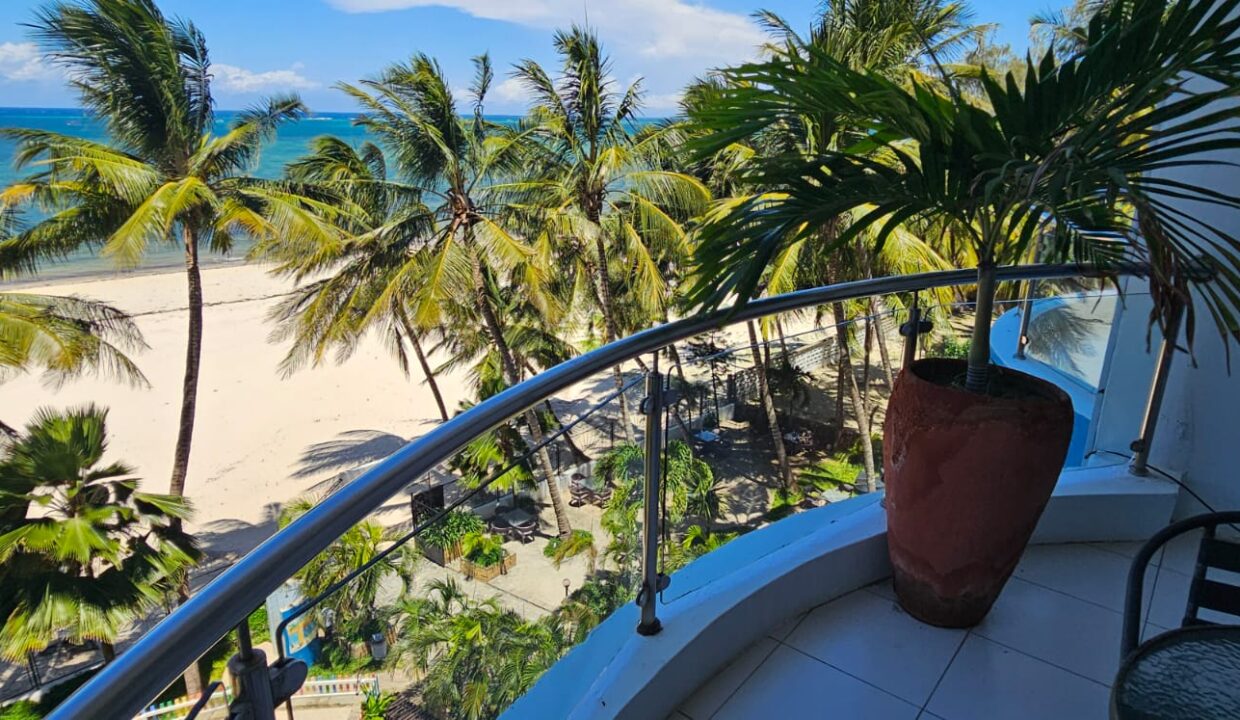 WhatsApp Image 2026-04-16 at 17.33.08 (1)