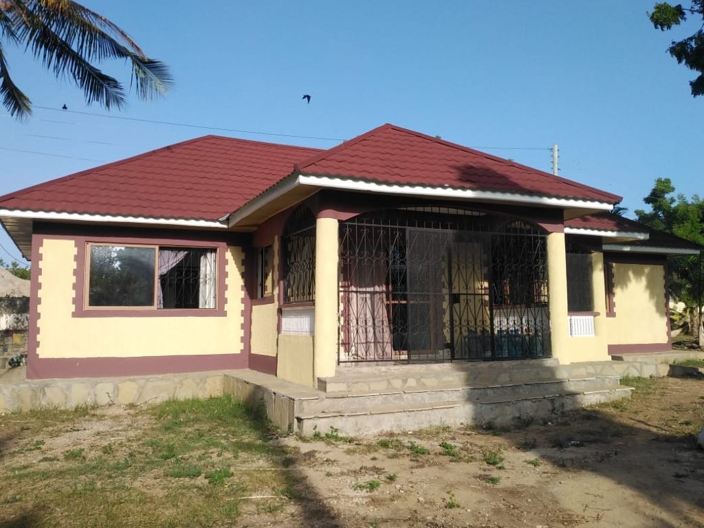 3 br bungalow for sale in Nyali