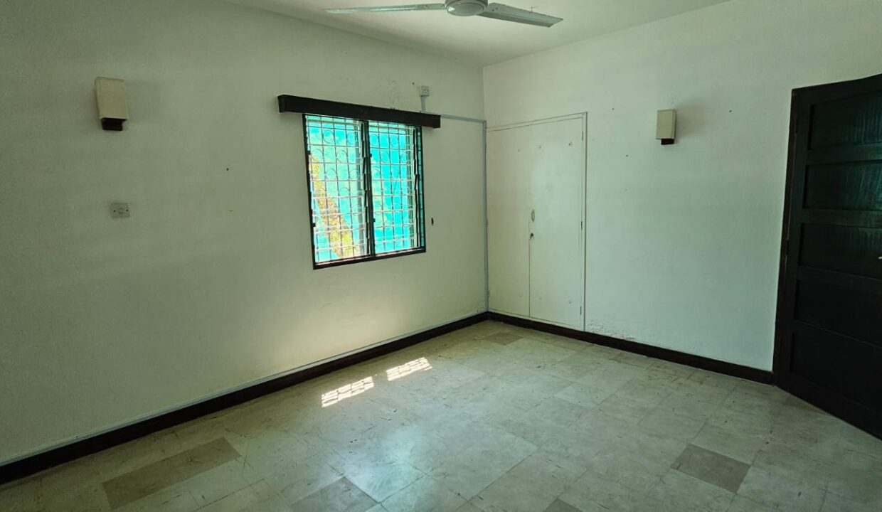 WhatsApp Image 2025-11-25 at 16.12.14 (2)