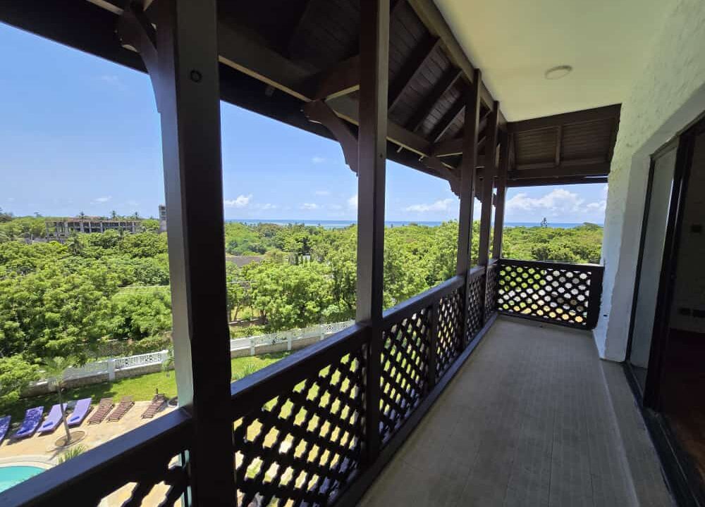 04ca4580-bf34-4245-b55b-b928ca7c3763