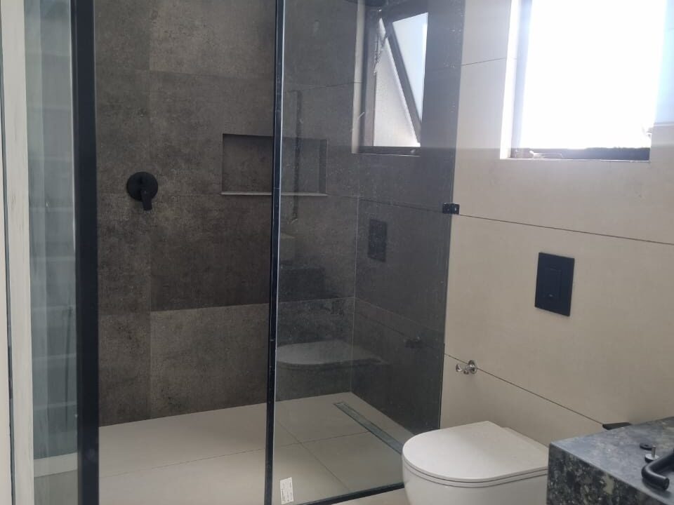 1236d983-d8f6-42bc-a65d-8c17014bd2ce