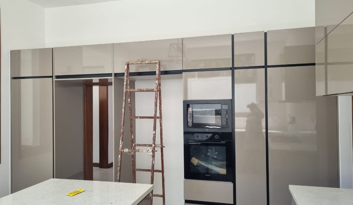 6c42acde-8b2f-4f01-8894-ed6957028ecf