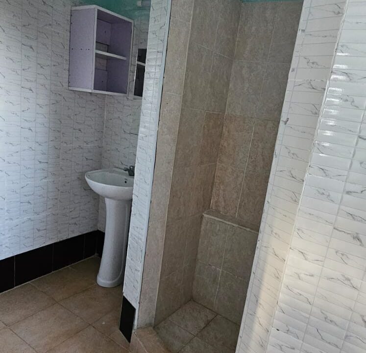 WhatsApp Image 2025-11-10 at 21.25.37 (1)