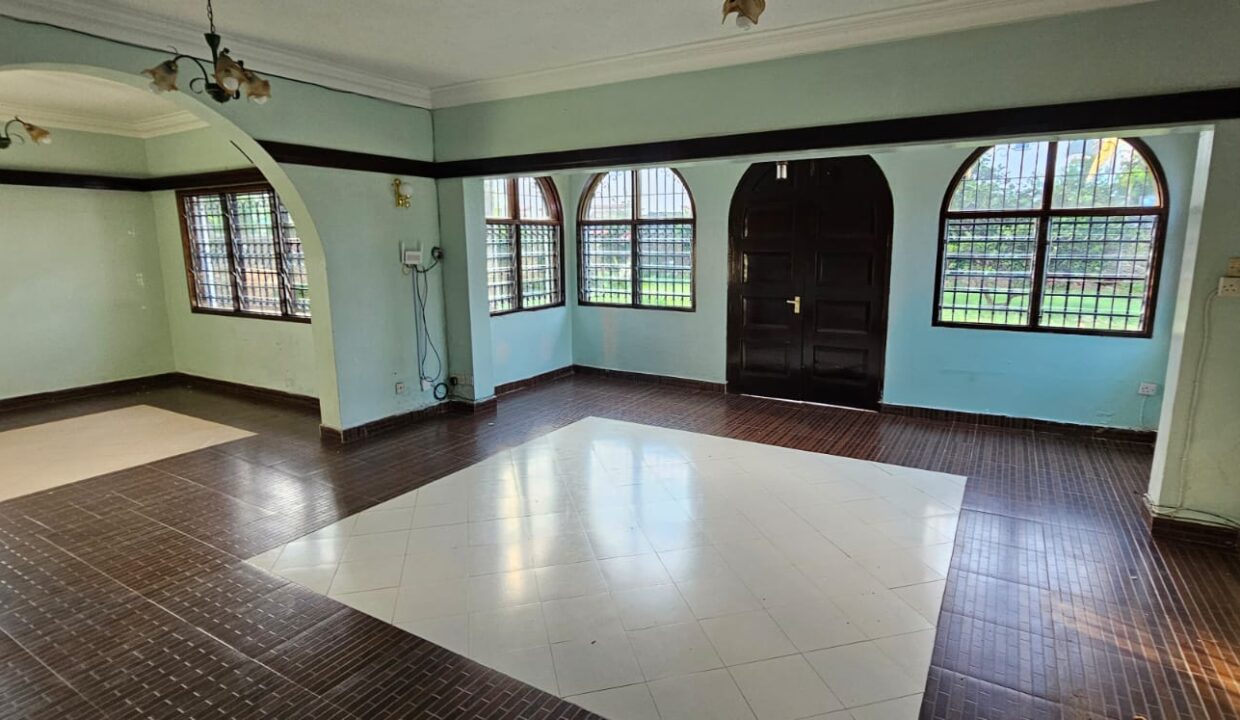 WhatsApp Image 2025-11-10 at 21.25.41