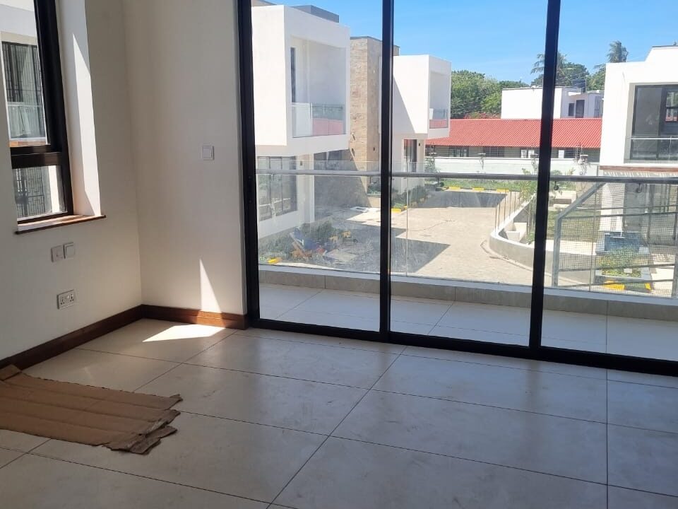 c59ee2ea-ebb5-4b26-ad87-691982eeb11a