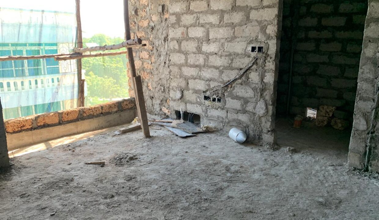 WhatsApp Image 2025-05-23 at 10.28.05 (5)