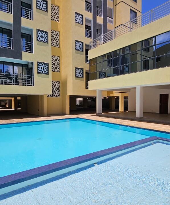 WhatsApp Image 2025-09-11 at 13.05.05 (1)