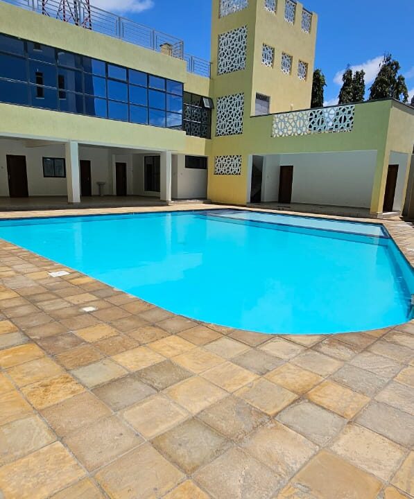 WhatsApp Image 2025-09-11 at 13.05.05