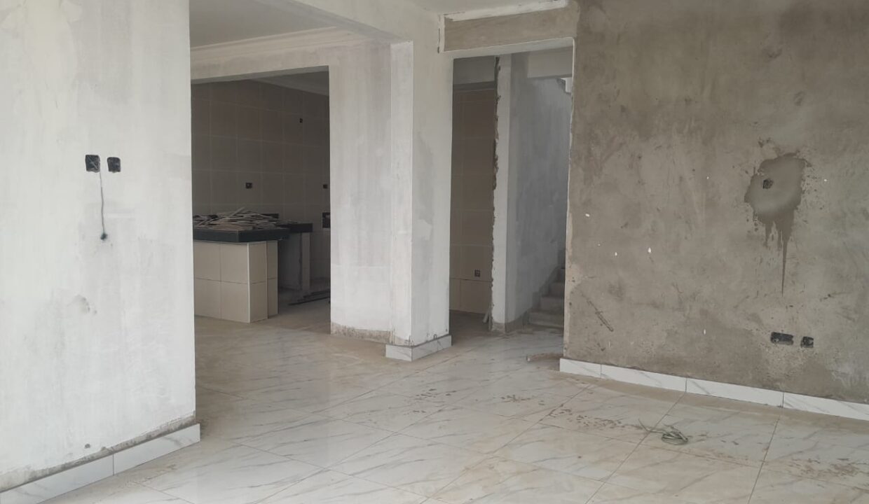 WhatsApp Image 2025-09-15 at 15.25.41