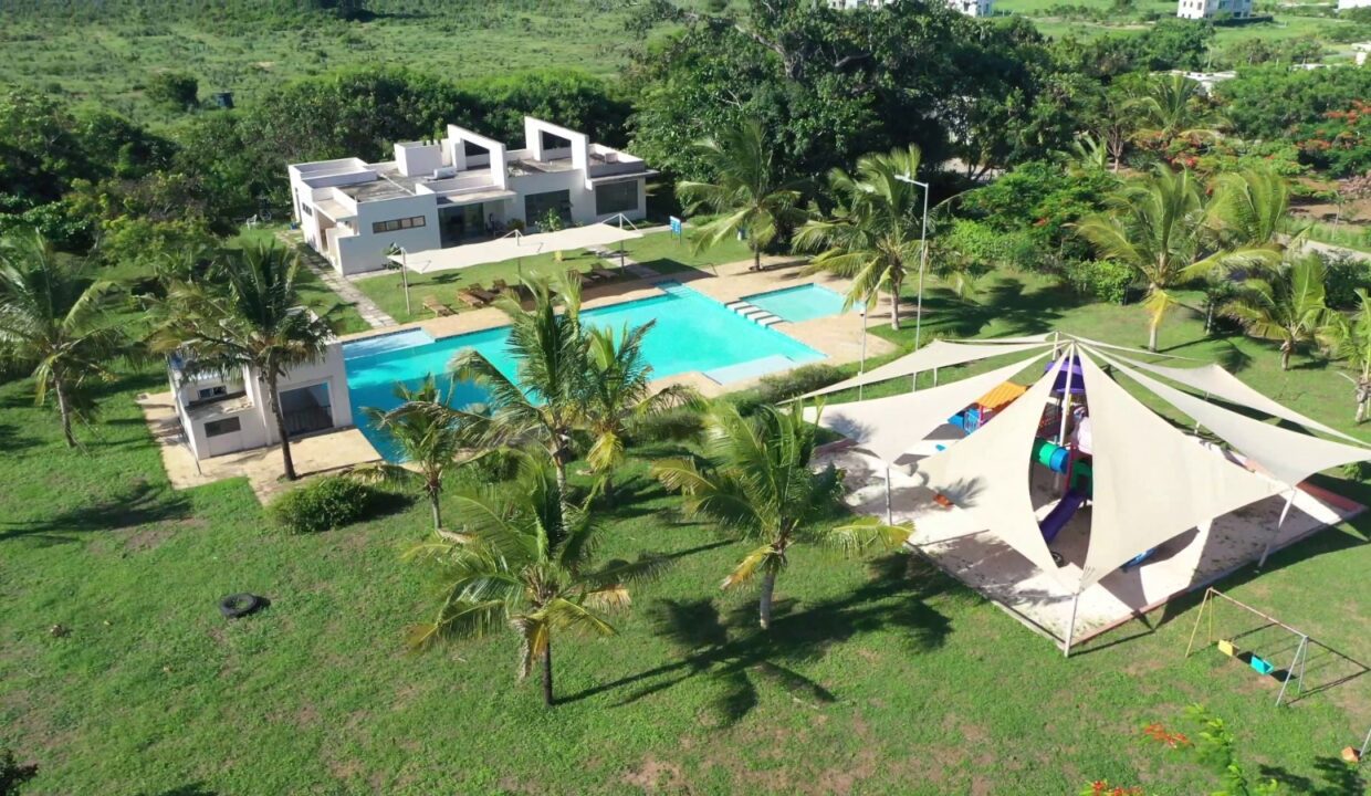 WhatsApp Image 2025-09-19 at 12.12.04 PM