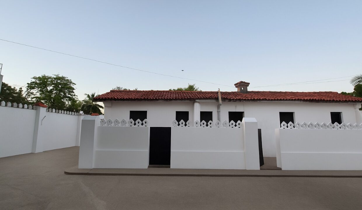 WhatsApp Image 2025-10-14 at 13.20.39