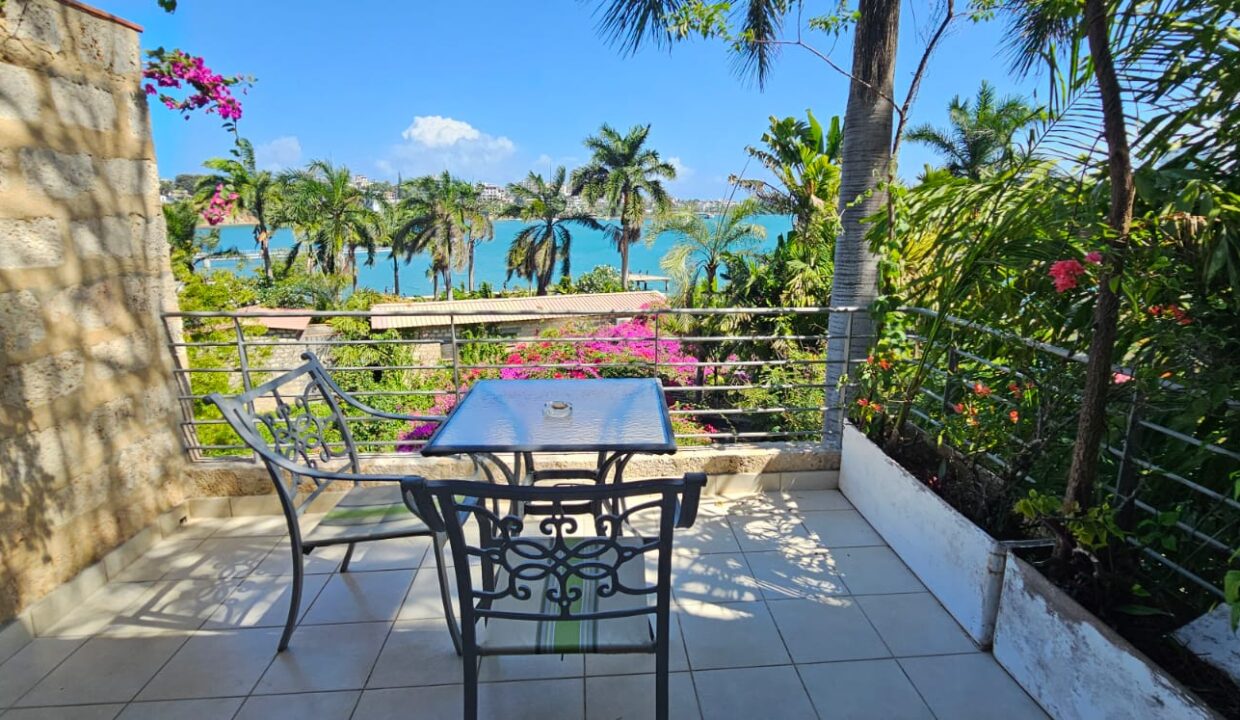 WhatsApp Image 2025-10-28 at 13.18.25