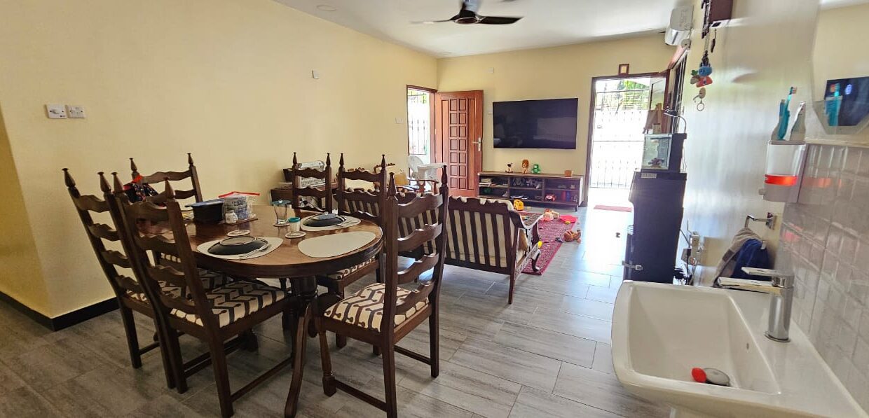 WhatsApp Image 2025-11-13 at 15.18.41 (2)