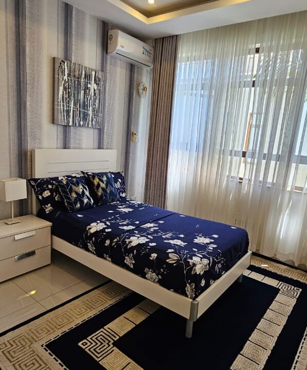 WhatsApp Image 2025-11-19 at 16.35.07 (1)