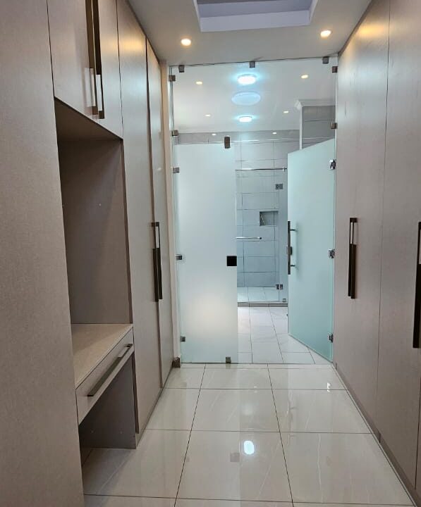 WhatsApp Image 2025-11-19 at 16.35.09