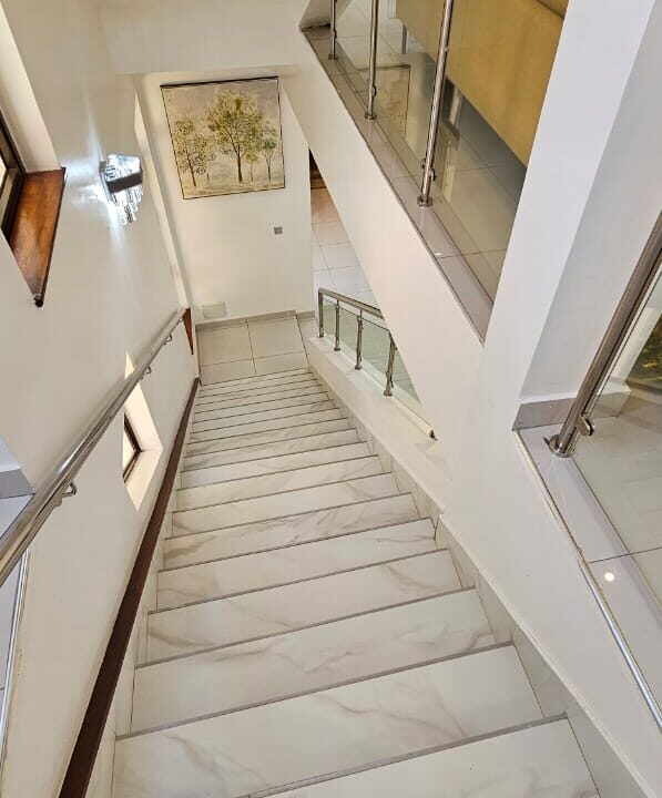 WhatsApp Image 2025-11-19 at 16.35.10