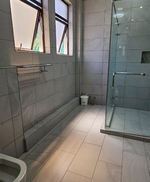 WhatsApp Image 2025-11-19 at 16.35.39 (2)