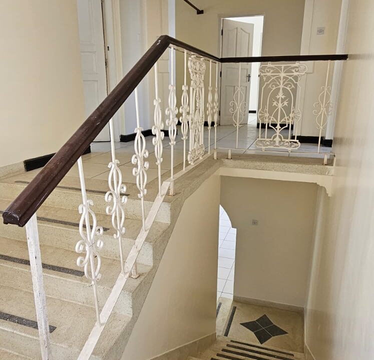 WhatsApp Image 2025-12-03 at 21.27.07 (1)