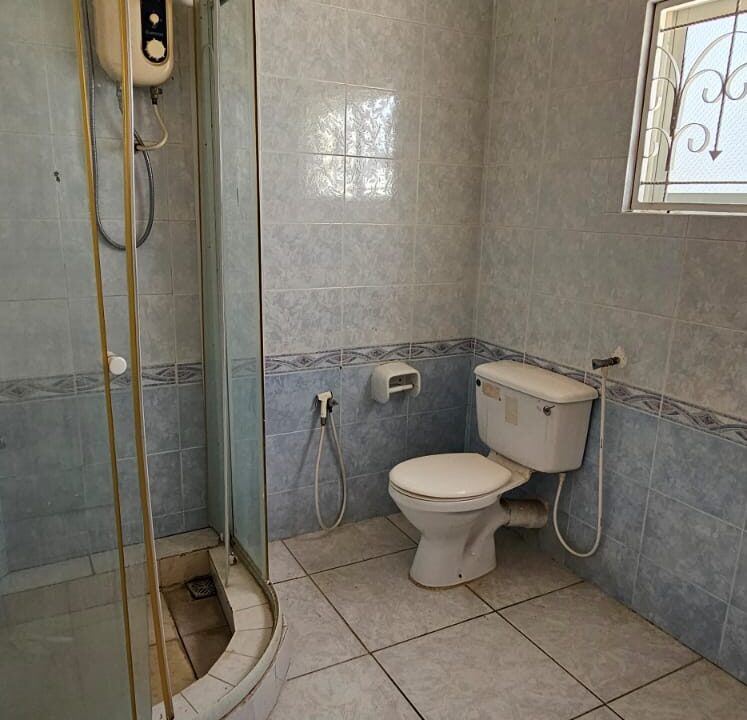 WhatsApp Image 2025-12-03 at 21.27.10