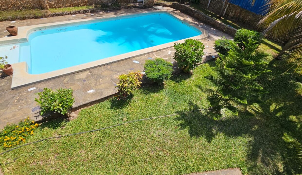 WhatsApp Image 2025-12-03 at 21.27.11 (2)