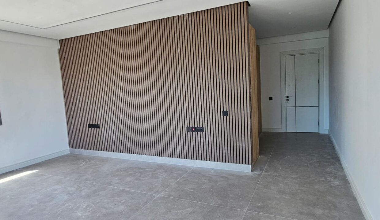 WhatsApp Image 2026-02-03 at 16.22.22