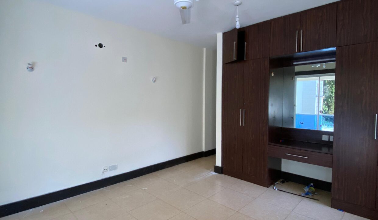 WhatsApp Image 2026-03-10 at 09.49.26 (2)