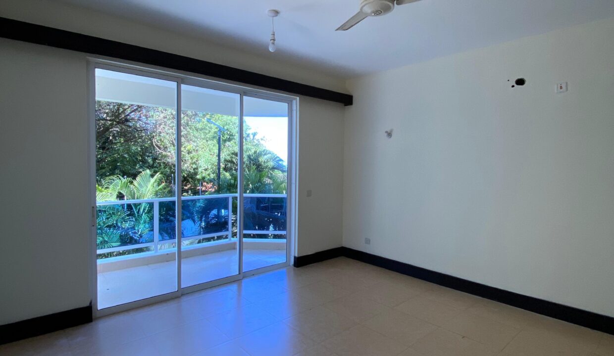 WhatsApp Image 2026-03-10 at 09.49.28 (1)