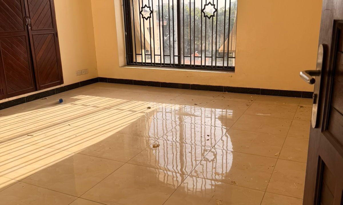 WhatsApp Image 2026-04-05 at 14.41.09 (1)