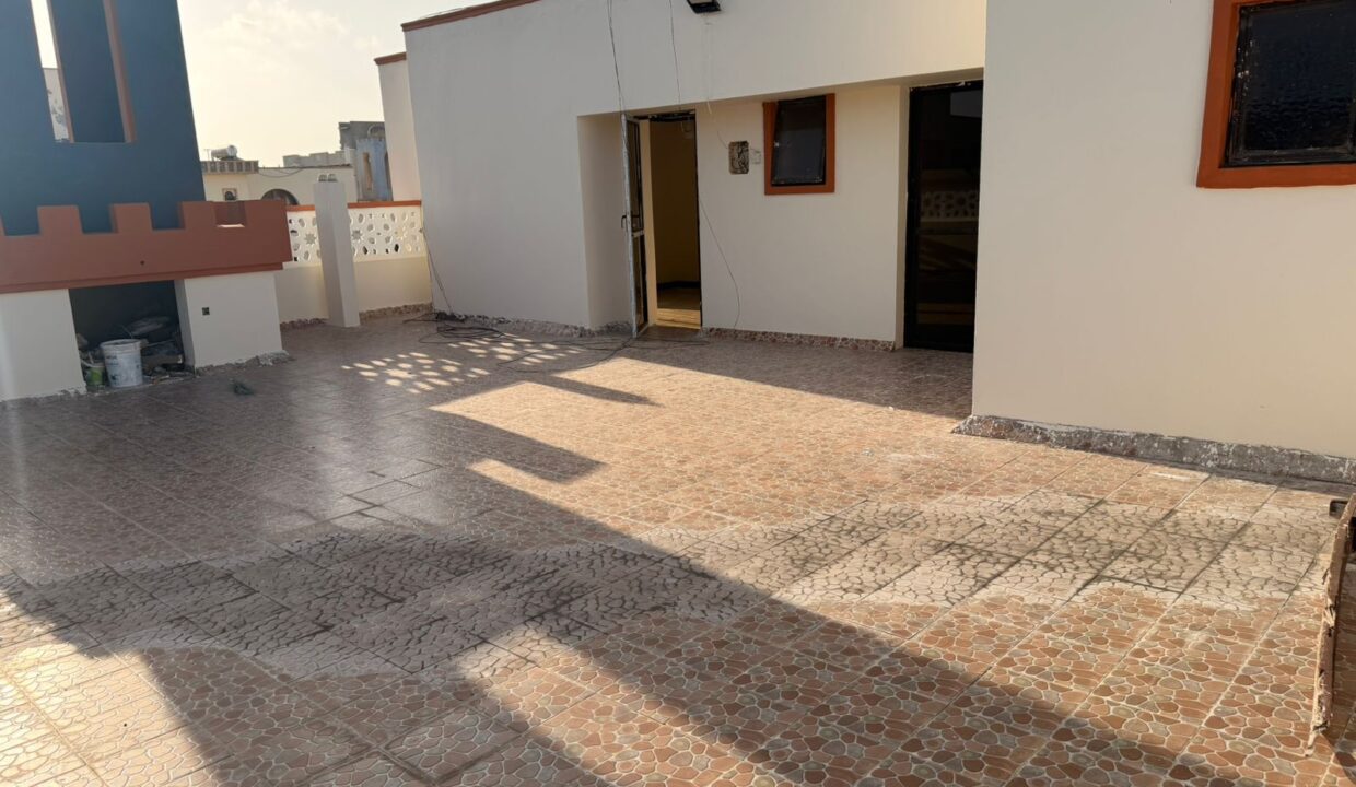 WhatsApp Image 2026-04-05 at 14.41.09